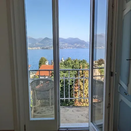Breathtaking Lake View In The Heart Of Stresa Exterior photo