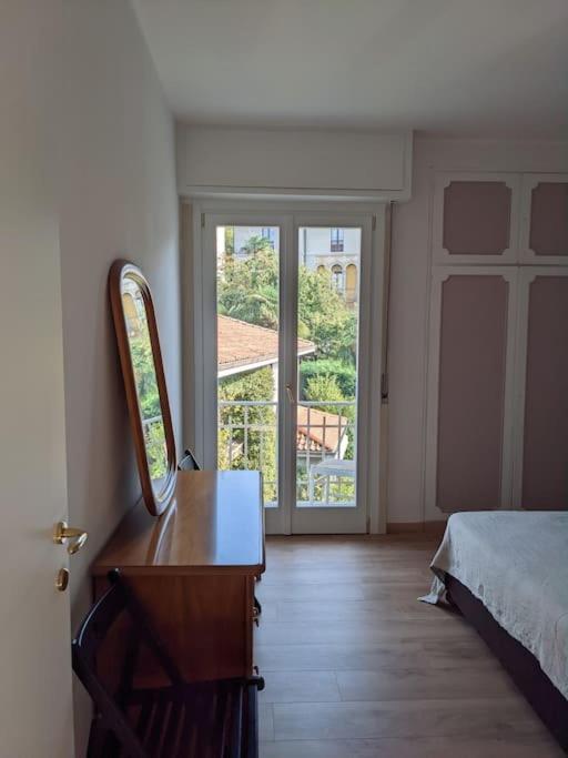 Breathtaking View In The Heart Of Stresa